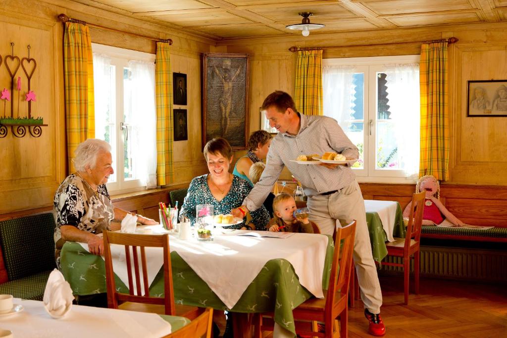 Sonne Bezau - Familotel Bregenzerwald photo 2