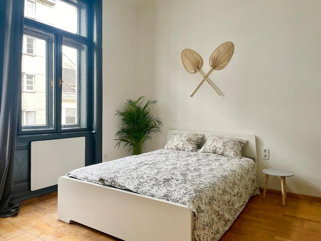 Stylish Flat in Heart of Vienna — photo 1