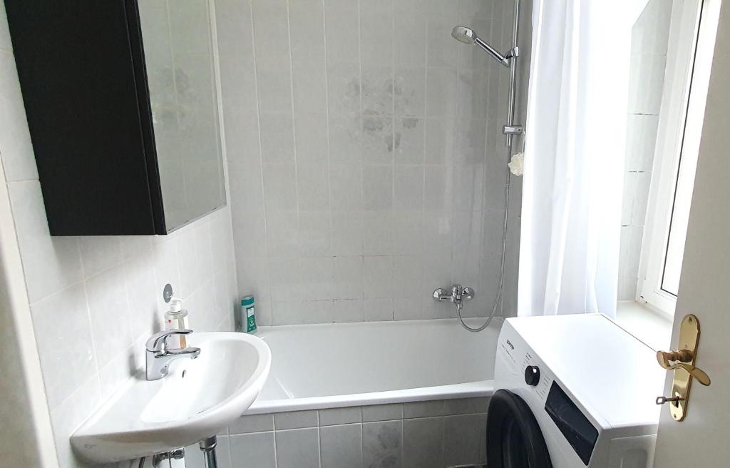 Suite in imperial design photo 3