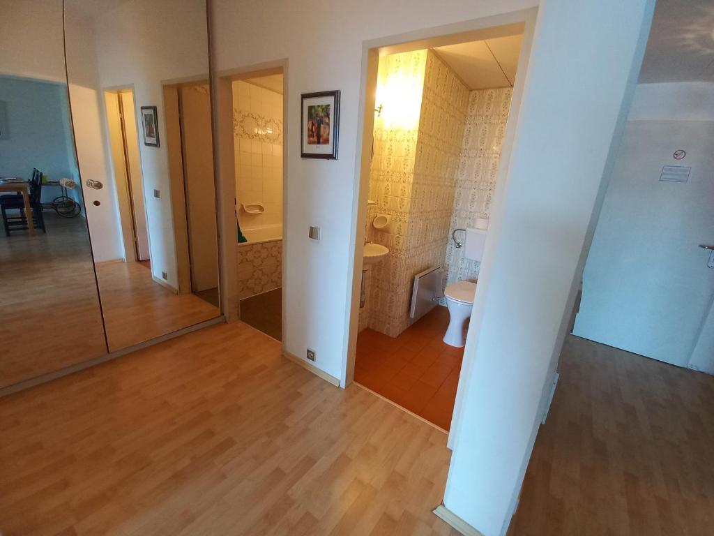 LB1 Seeblick Appartement Haus Landskron mit direktem Seezugang am Ossiachersee photo 3