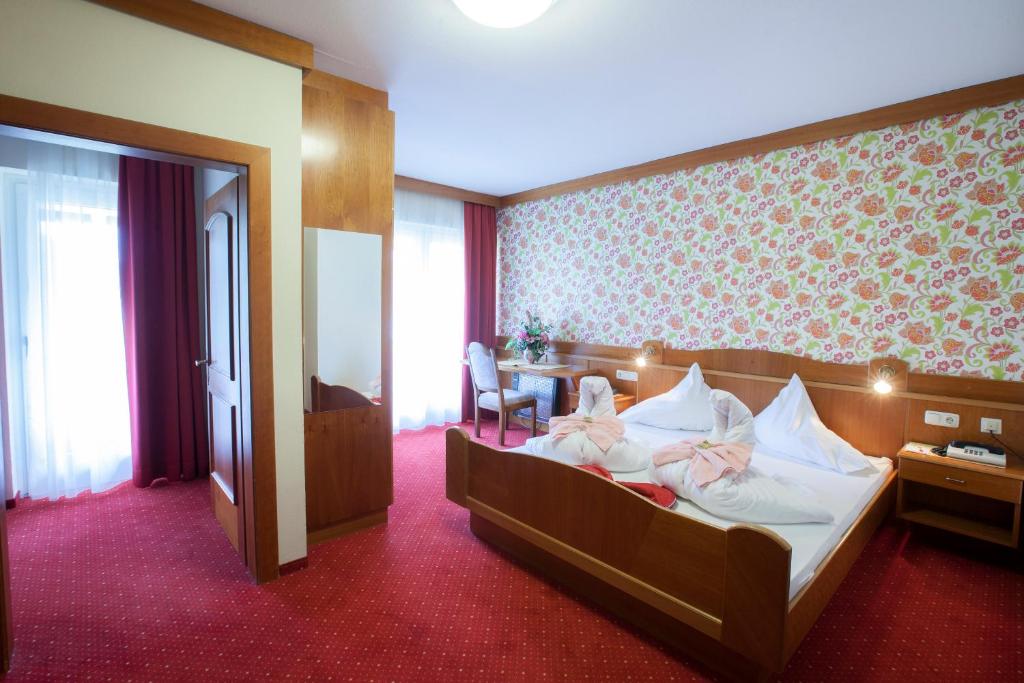 Hotel Silvia photo 2