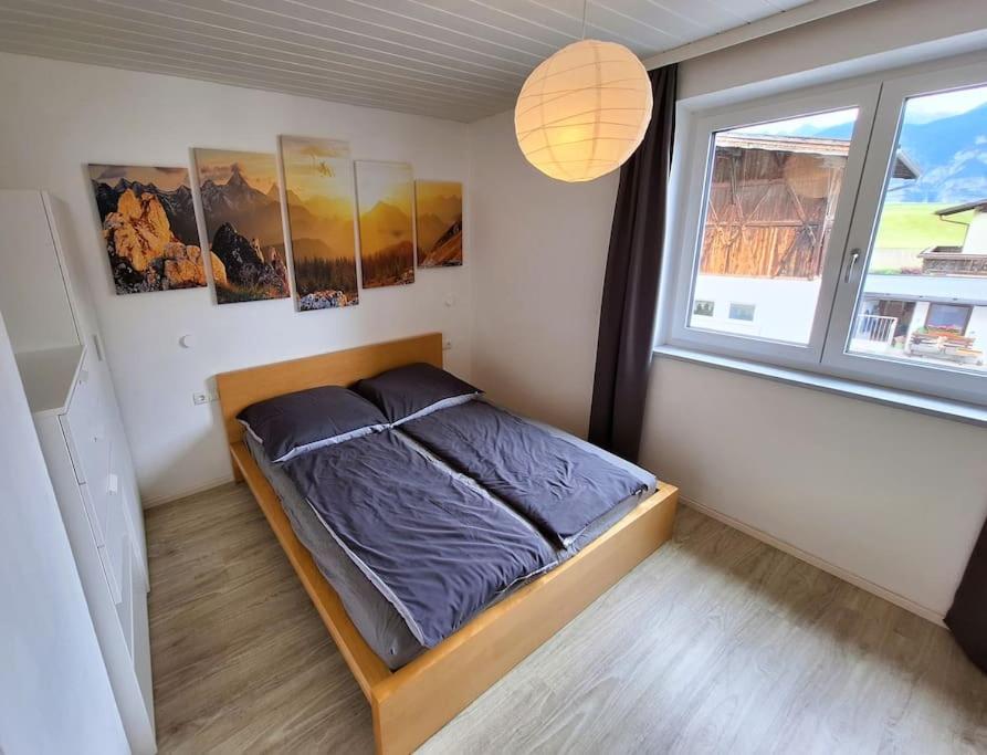 sonnige Ferienwohnung mit Balkon photo 2