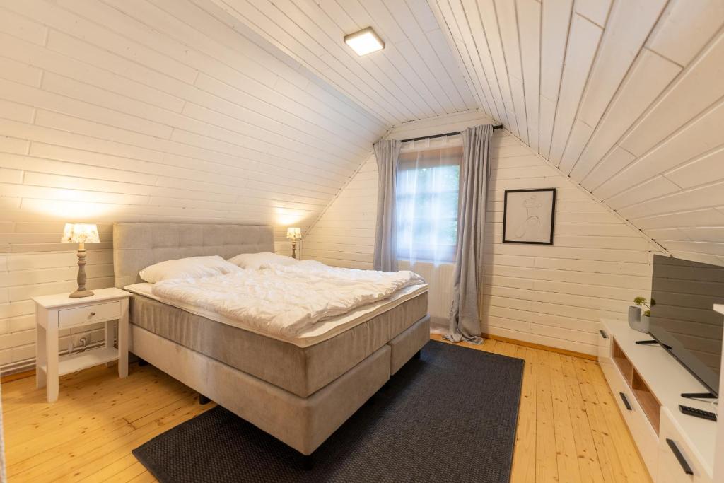 Schmuckes Geräumiges Haus mit Garten in Graz für bis zu 8 Gäste Ideal für Familien und Gruppen photo 2