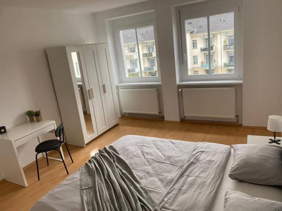 FarawayHomes Studio Leoben #A11 photo 2