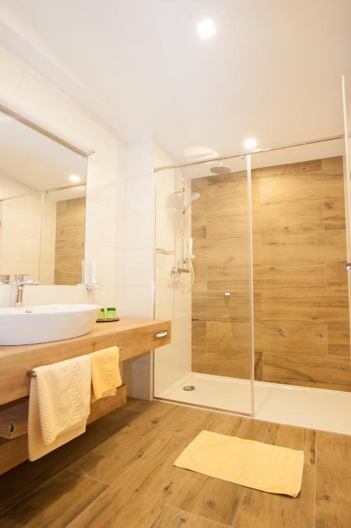 Hotel zur Post photo 3