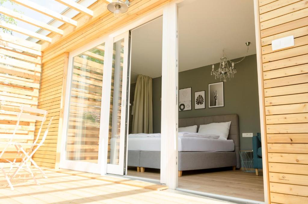 The Parcels Hotel - Adults Only photo 2