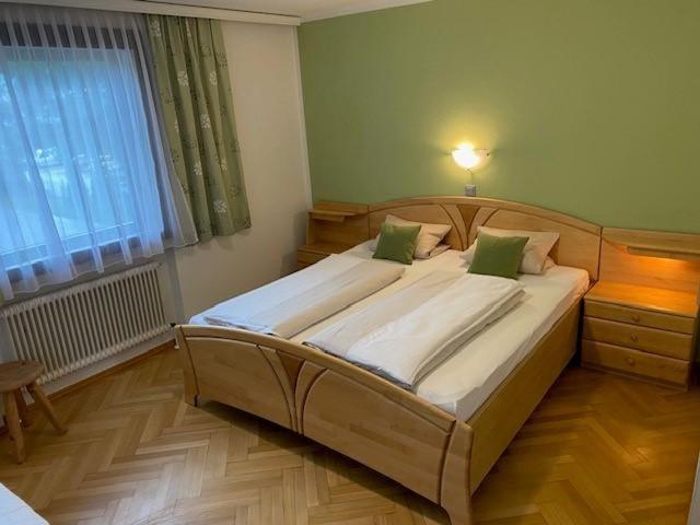 Sixtl photo 2