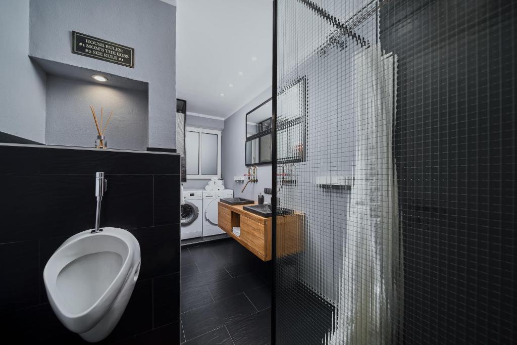 Salzburg Apartments photo 3