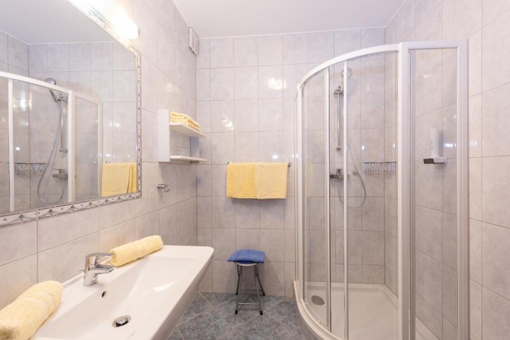 Strandhotel Schabus photo 3