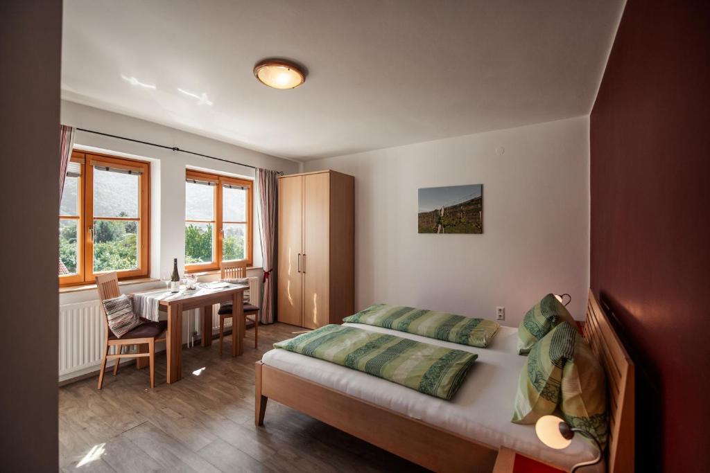 Winzerhof & Gästehaus Bernhard photo 2