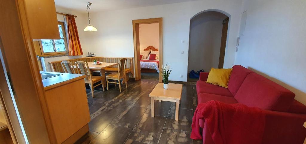 Schlosserhaus Appartements photo 3