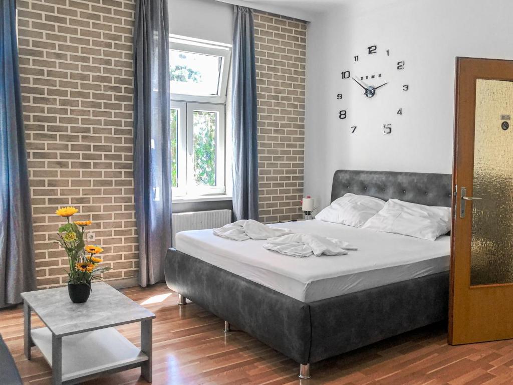 Stylish 2-BR Apartment in Vienna's Simmering Area photo 2