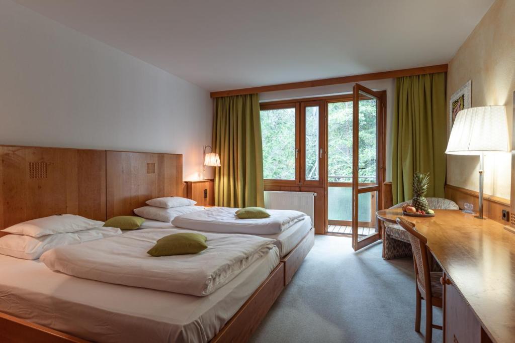 Hotel Restaurant Südrast Dreiländereck photo 2
