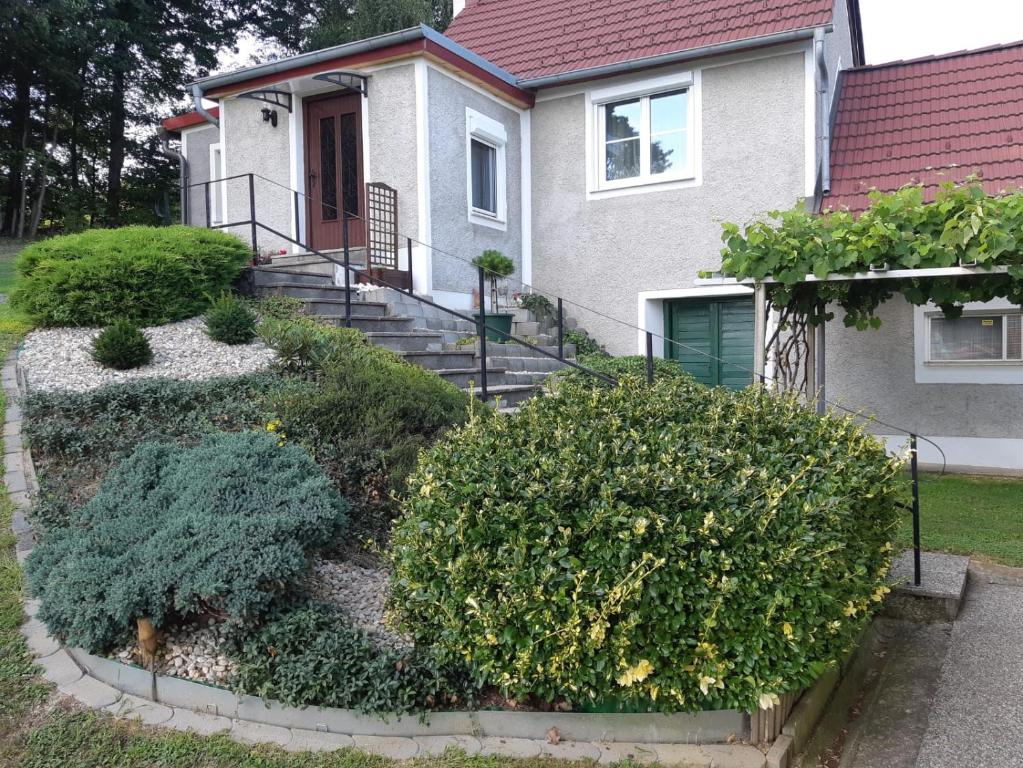 Ferienhaus Aussicht Gleichenberg — photo 1