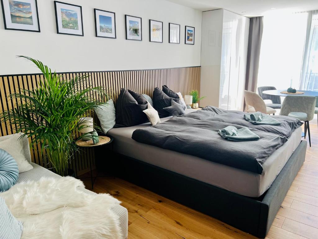 See-Apartment AURA am Fuße der Gerlitzen Alpe und Ufer des Ossiacher Sees - mit privatem Seezugang & Hallenbad photo 2