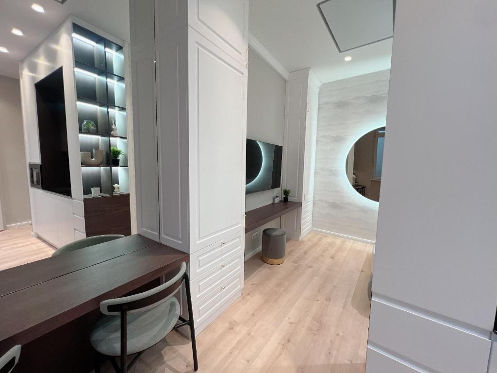 Zeus Design Cosmopolitan Studio ※1A — photo 1
