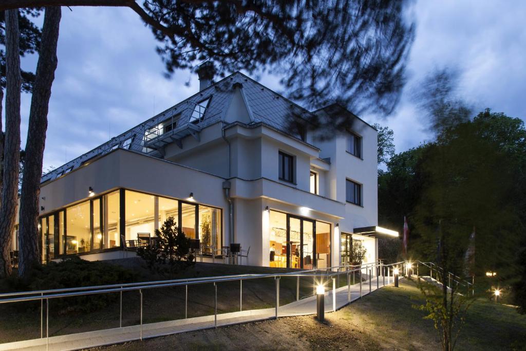 Seminarhotel Springer Schlössl — photo 1