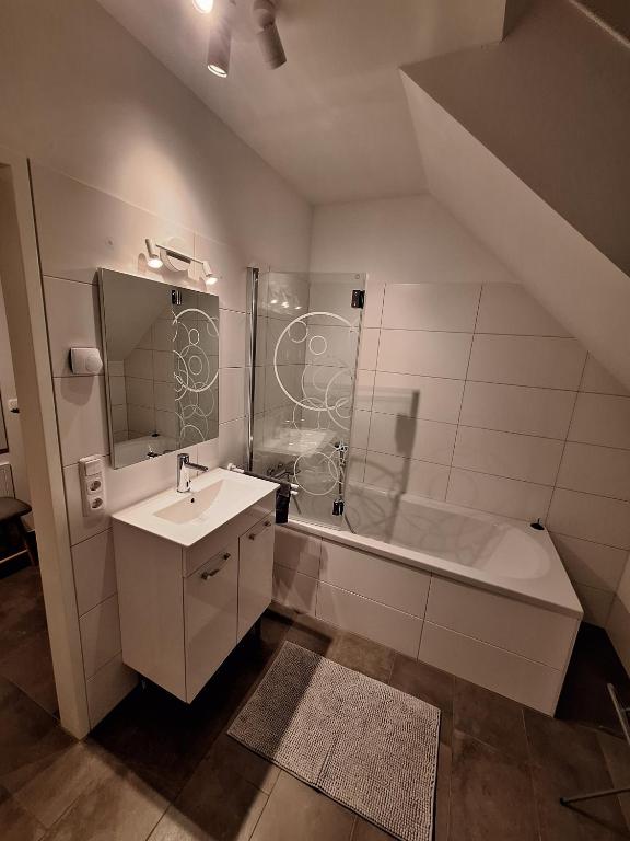 Booking.com: Hotels in Linz. Book your hotel now! photo 3