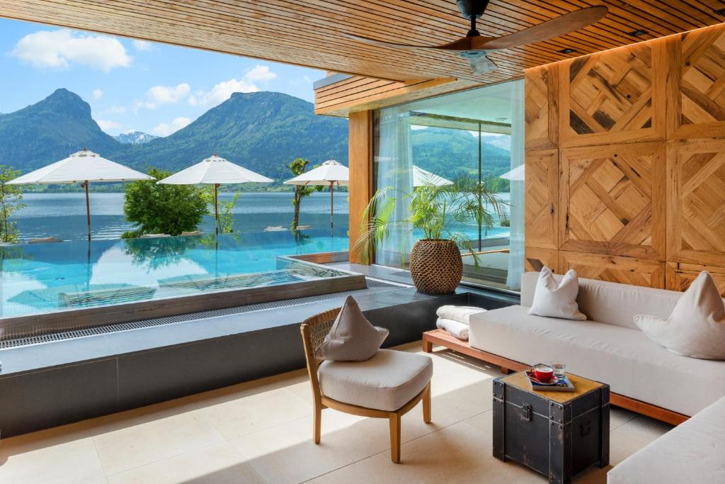 Hotel Seevilla Wolfgangsee photo 2