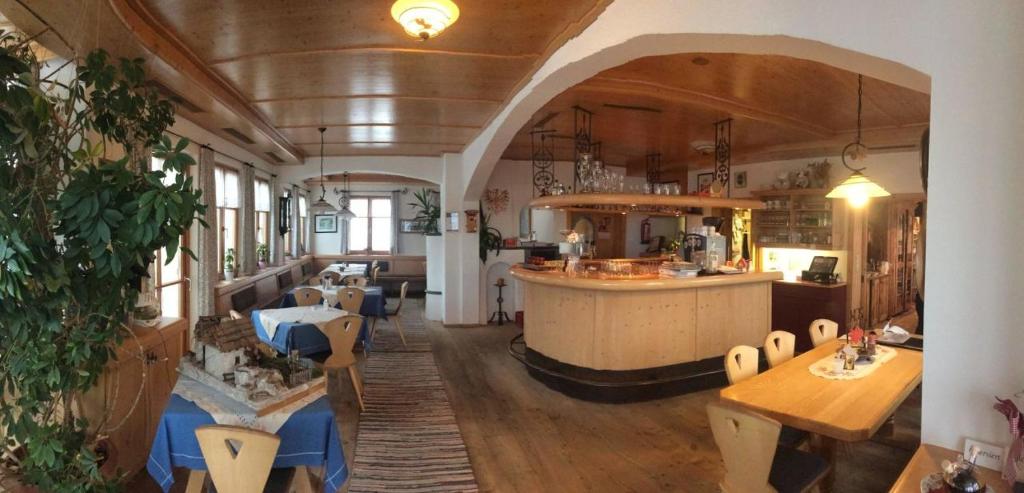 Wirtshaus zum Wiesejaggl — photo 1