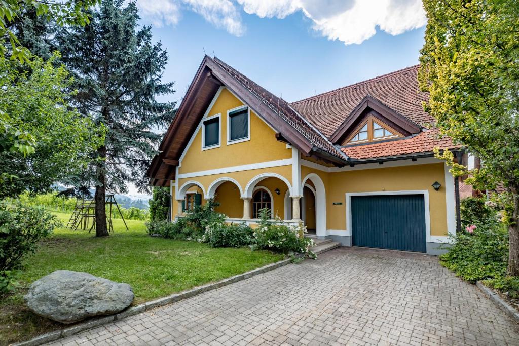 Winzerhaus Skoff Original photo 3
