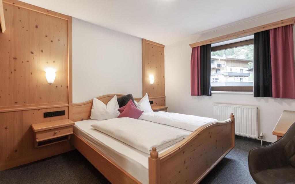 first mountain Hotel Ötztal photo 2