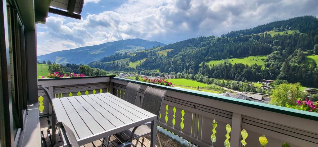 Fischbacher App 2 by Alpenidyll Apartments — photo 1