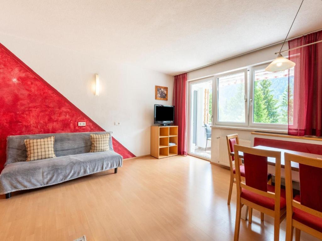 Apartment in Strengen near Ski Slopes photo 2