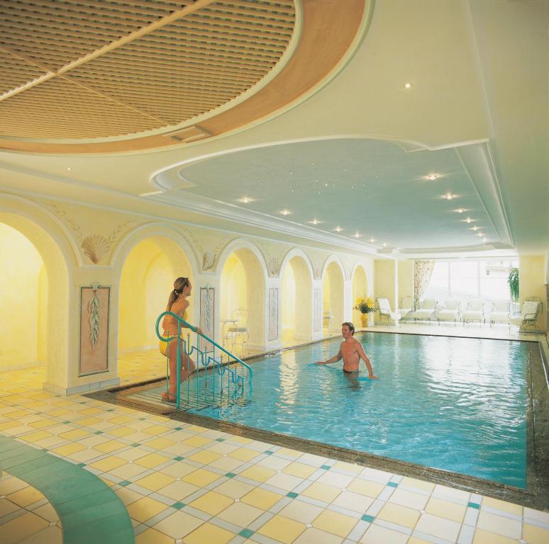 Hotel Garni Serfauserhof photo 3