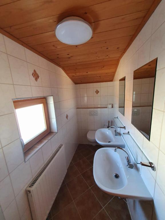 Zillertaler Sennhuette photo 3