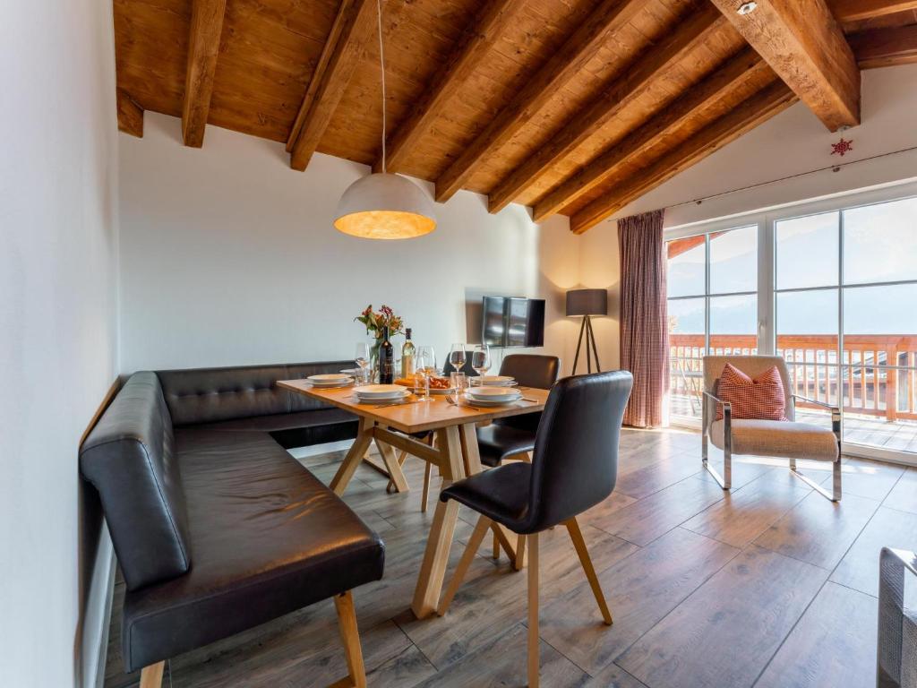 Tauern Suites Mitterwirt TOP 221 — photo 1