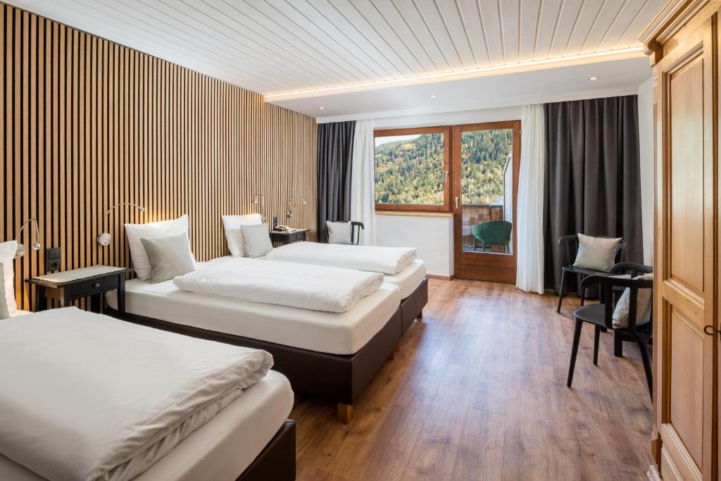 Hotel Standlhof Zillertal photo 2