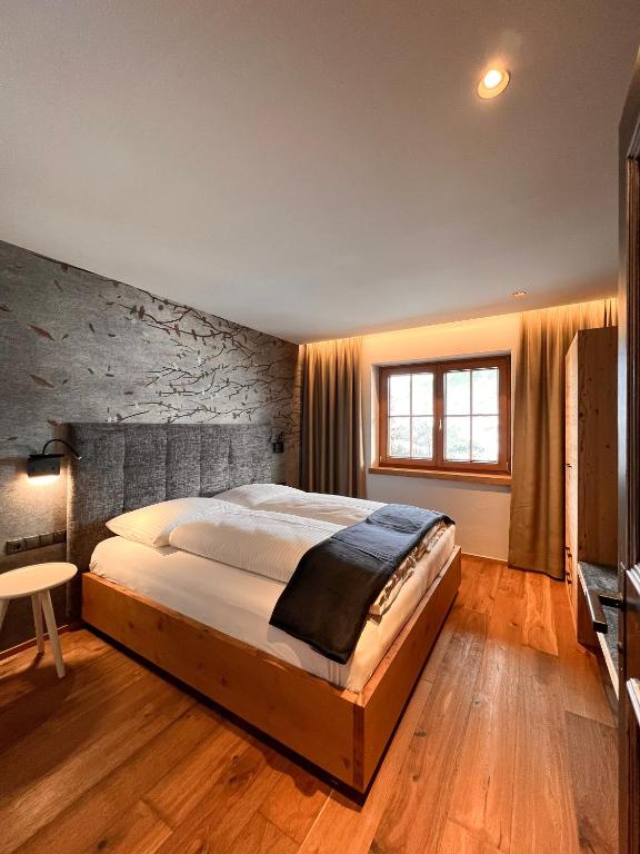 Schulhaus Tirol photo 2
