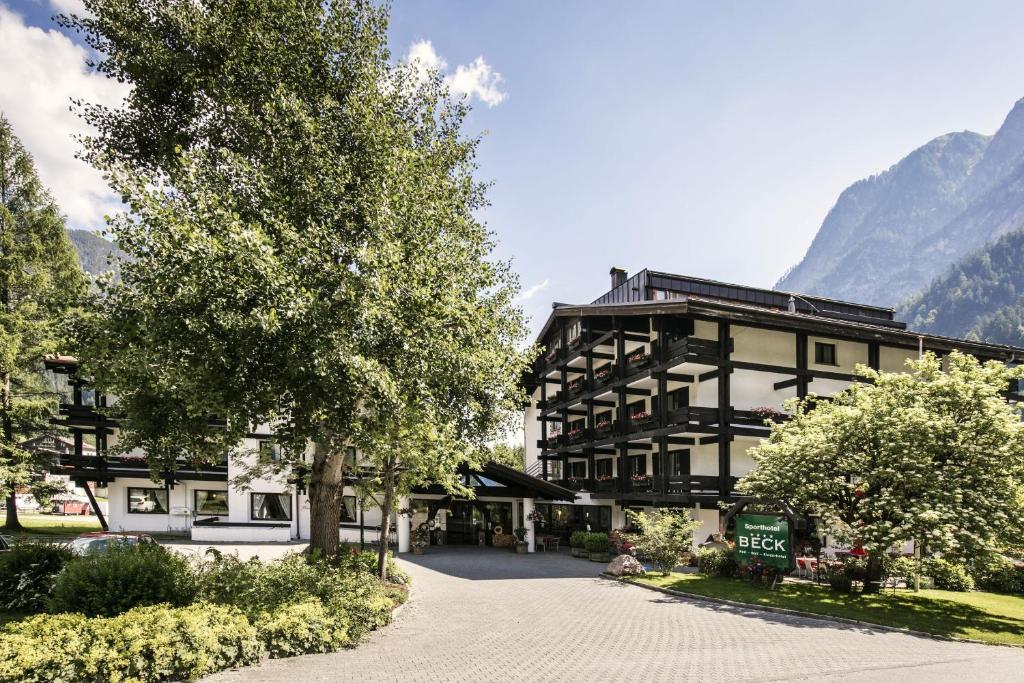 Alpenlodge - Das Dorfhotel photo 2