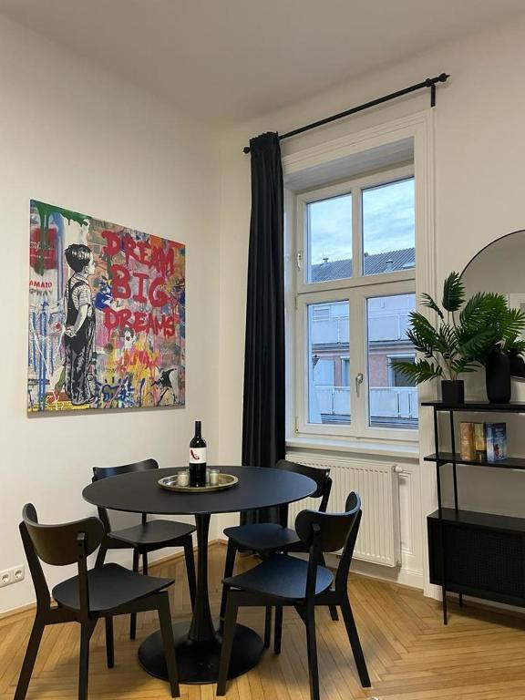 Rochus-Market City Apartment is Calling - by 4ty3 Apartments photo 3