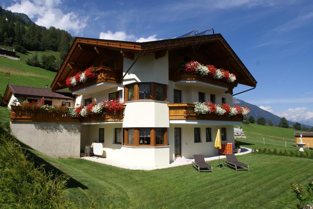 Sonnenschlössl Apartments — photo 1