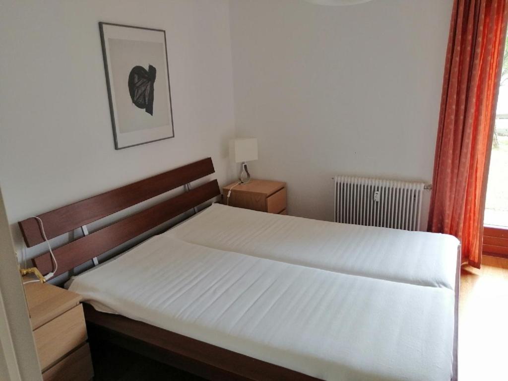 Zur sonnigen photo 2