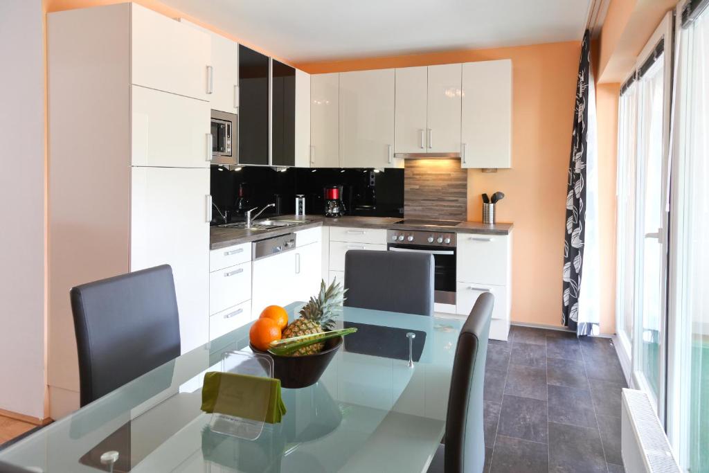 3 rooms Sunny Apartments-Schoenbrunn photo 3