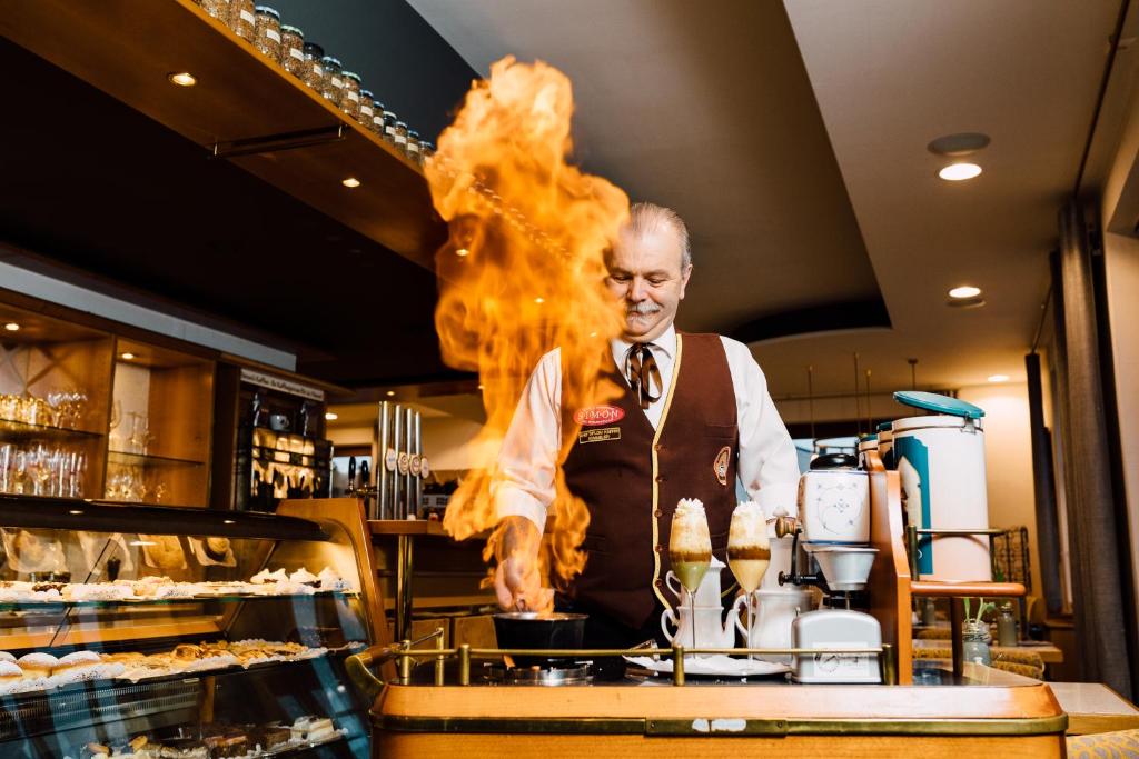 Simon - Hotel & Café — photo 1
