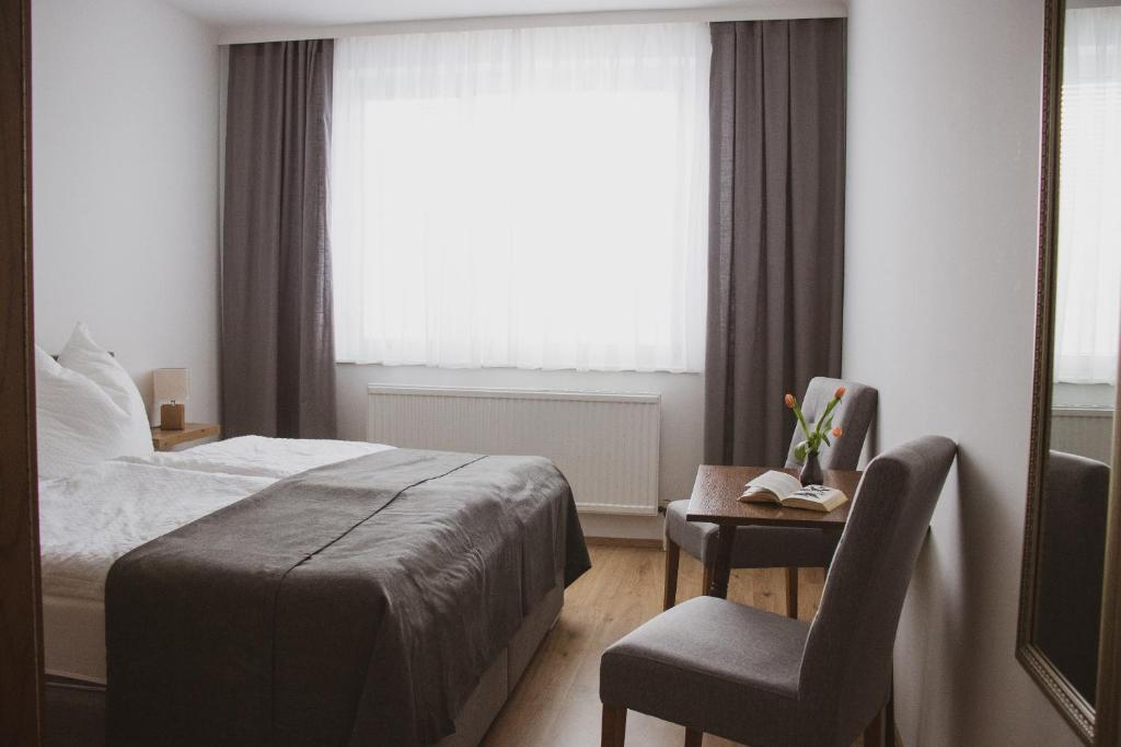 Ruhige Ferienwohnung am Weingut Helmut Lang photo 2