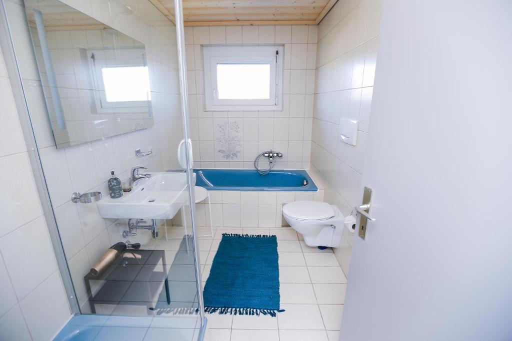 WOHNUNG OBERGESCHOSS mit 3 Schlafzimmer in ruhiger Gegend photo 3