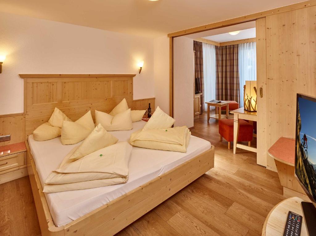 Hotel Zum Hirschen photo 2