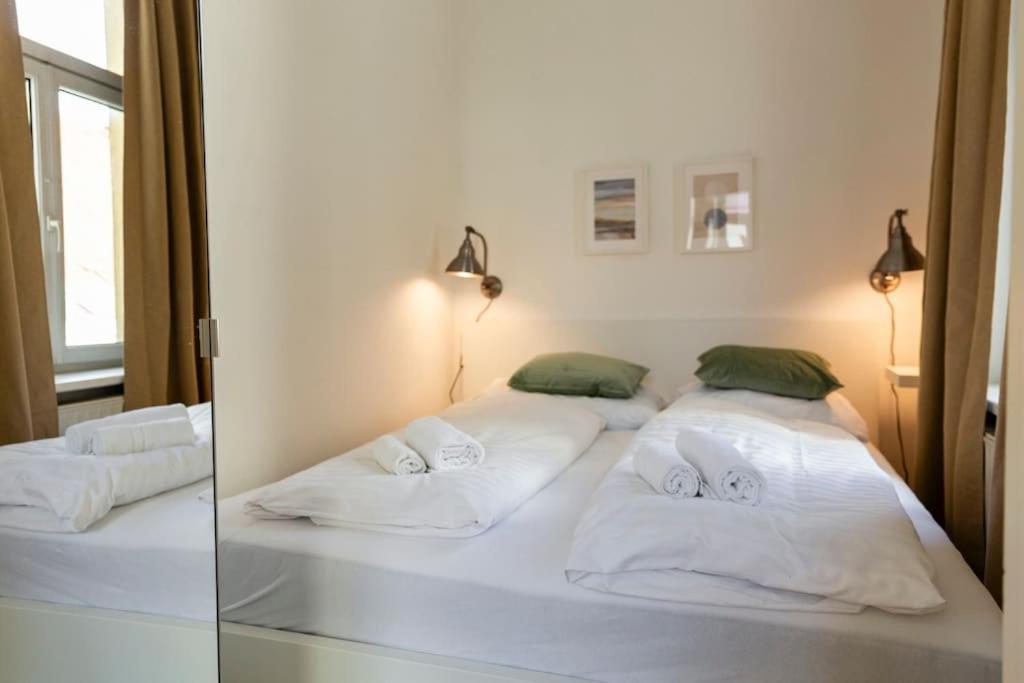 Savoir-Vivre in unserer zentralen Balkonwohnung photo 2
