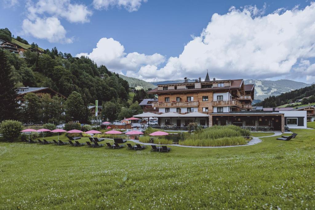 Ski & Bike Hotel Wiesenegg photo 2