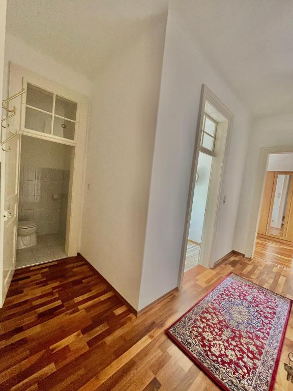 Downtown Chic Apartment Graz - Top 8 self check-in photo 3