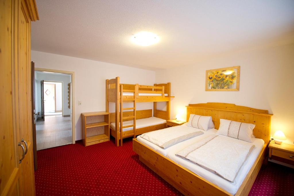 Chalet & Apartments Tiroler Bua photo 2
