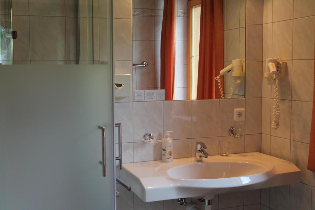Hotel Sonne photo 3