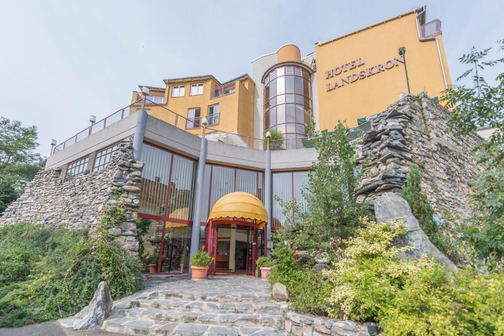 Hotel Landskron — photo 1