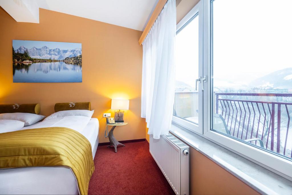 Hotel Landskron photo 2
