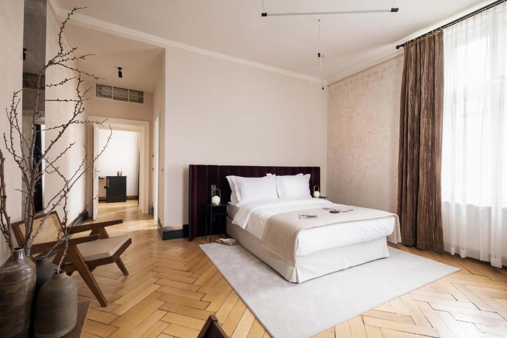 Zola Hotel - Palais de Bohème Adults Only photo 2